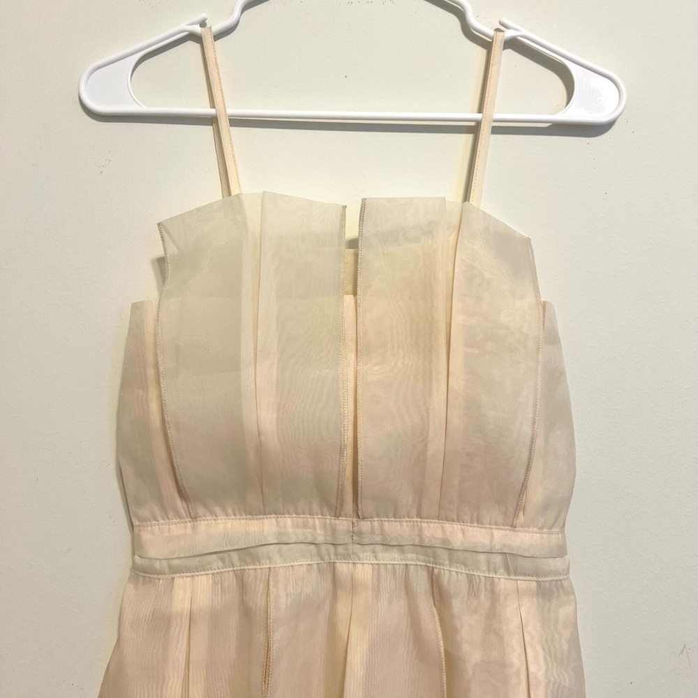2/$30 Cloud Ten - Cream Spaghetti Strap Dressy Peplum Blouse Top Size Small - Picture 3 of 7